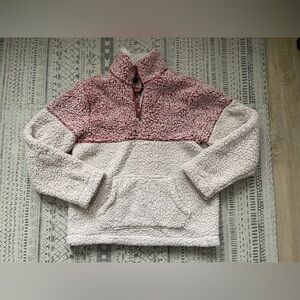 LOVE TREE FAUX FUR‎ RED/CREAM ZIPPER PULLOVER SIZE L
